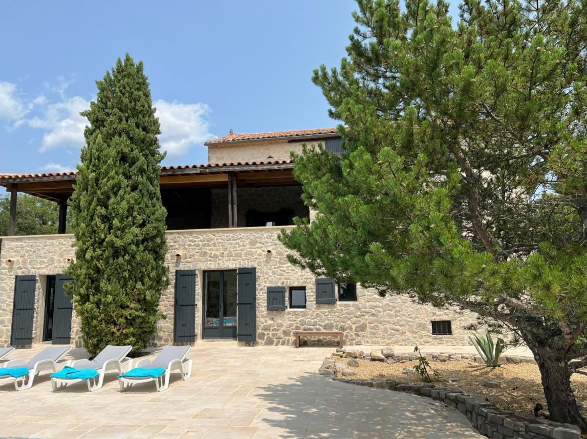 فيلا Luxurious Family House With Pool In Ardeche. لي فان المظهر الخارجي الصورة